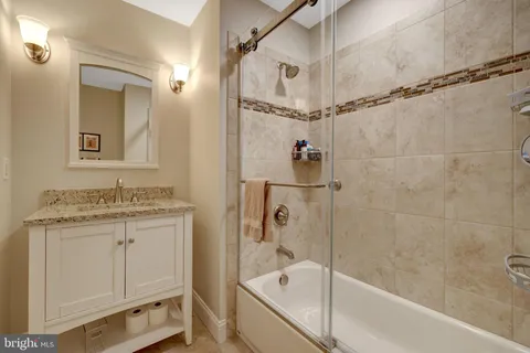 $1,650,000 | 2114 Galloping Way, Vienna, VA 22181