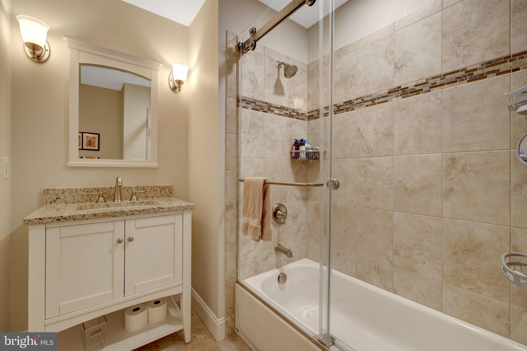 2114 Galloping Way Vienna, VA 22181 - Photo 39 of 89 Hall Bathroom