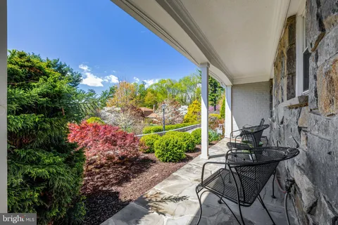 $1,650,000 | 2114 Galloping Way, Vienna, VA 22181