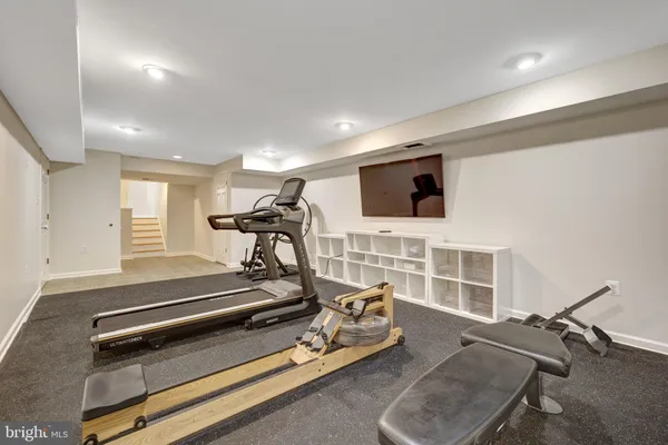 $1,650,000 | 2114 Galloping Way, Vienna, VA 22181