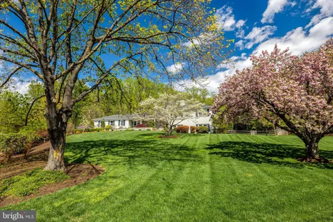 $1,650,000 | 2114 Galloping Way, Vienna, VA 22181