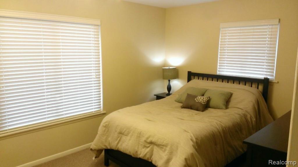 450 Miller Avenue, Unit 39 Rochester, MI 48307 - Photo 8 of 10 7.jpg