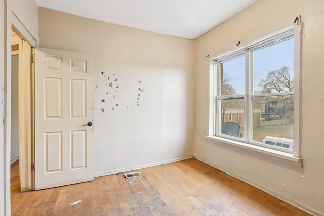 a view of a room with an empty space