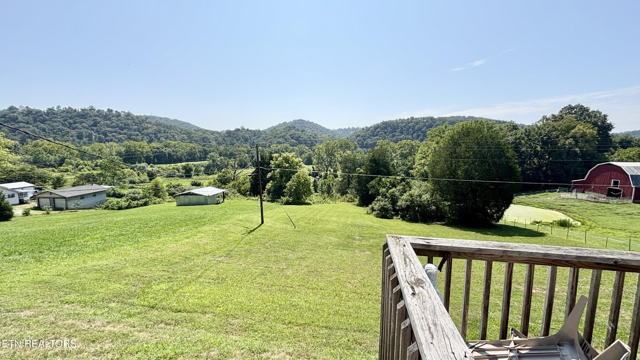 9400 Pedigo Road Powell, TN 37849 - Photo 17 of 18 Gallery Image 17