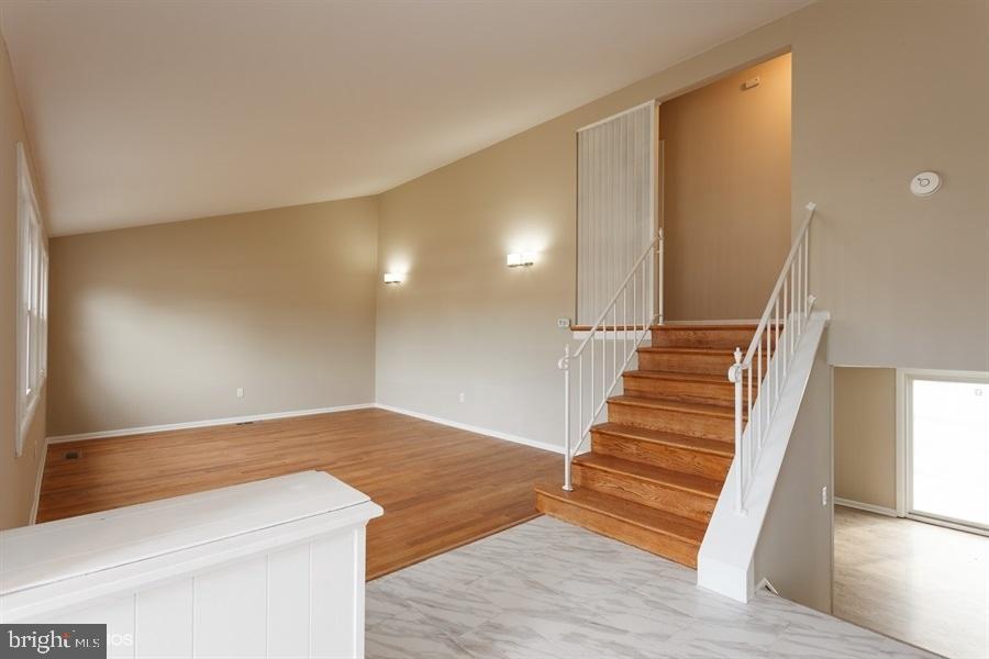 7436 Prince George Road Baltimore, MD 21208 - Photo 4 of 26