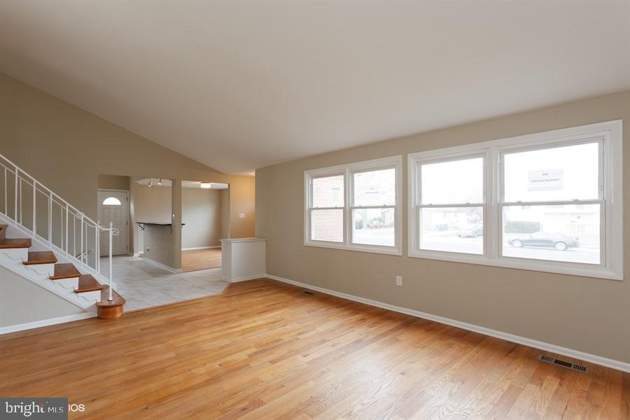 7436 Prince George Road Baltimore, MD 21208 - Photo 6 of 26