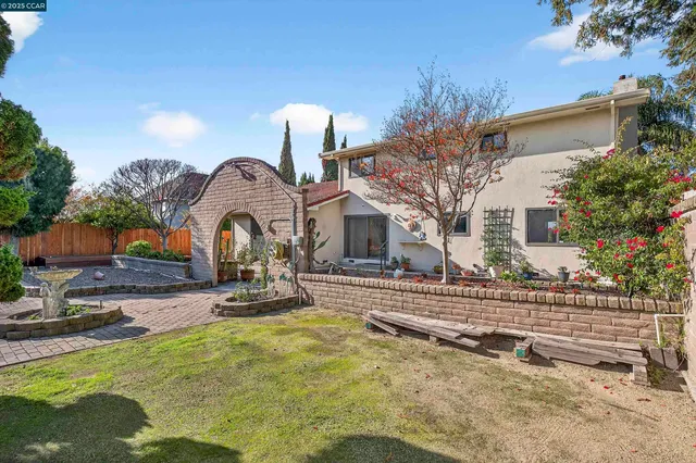 $799,000 | 943 Hawthorne Drive, Rodeo, CA 94572