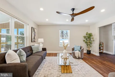 $895,000 | 117 Gardner Drive, Annapolis, MD 21403