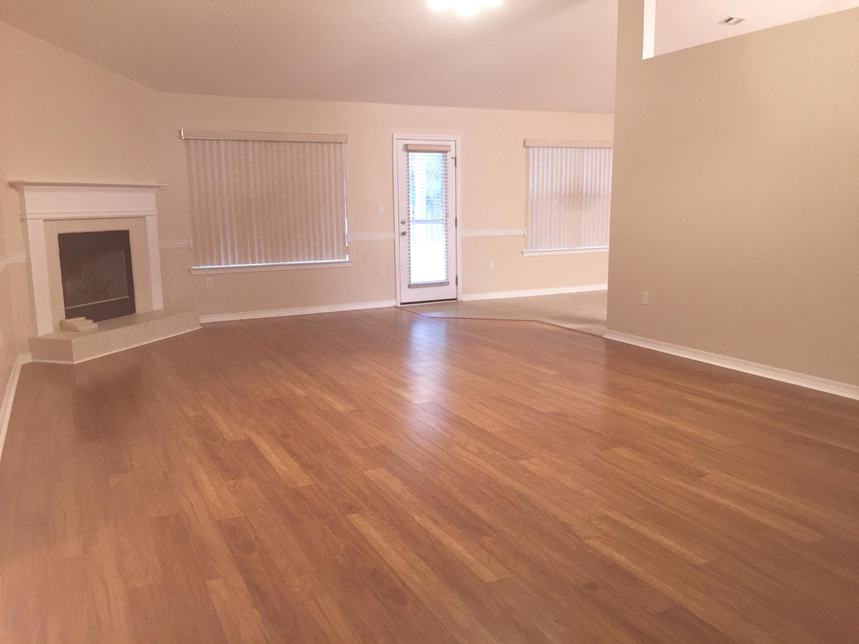 2115 Hagood Loop Crestview, FL 32536 - Photo 5 of 28 Spacious Great Room