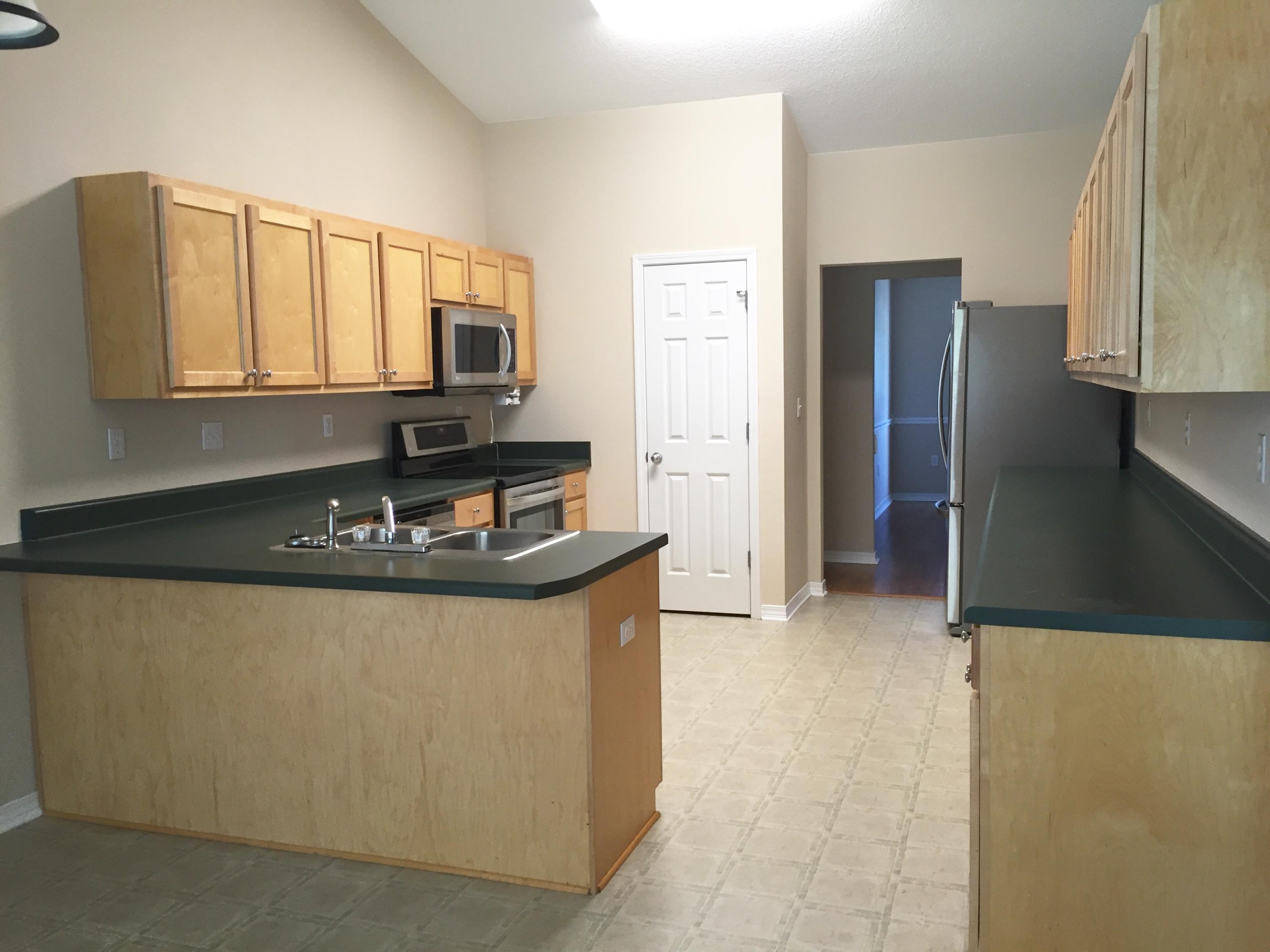 2115 Hagood Loop Crestview, FL 32536 - Photo 8 of 28 Kitchen