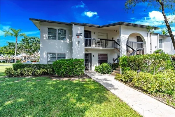 $1,700 | 5710 Princess Palm Court, Unit A, Delray Beach, FL 33484