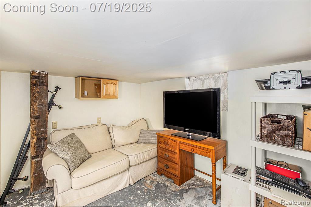 229 West Lafayette Street Romeo, MI 48065 - Photo 23 of 25