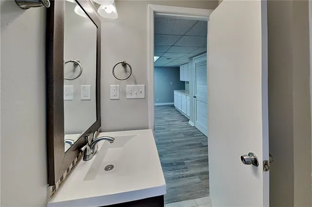 $2,375 | 220 Sabrina Court, Woodstock, GA 30188