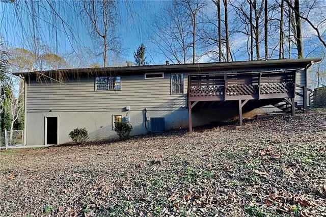 $2,375 | 220 Sabrina Court, Woodstock, GA 30188