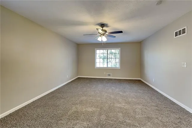 $2,375 | 220 Sabrina Court, Woodstock, GA 30188