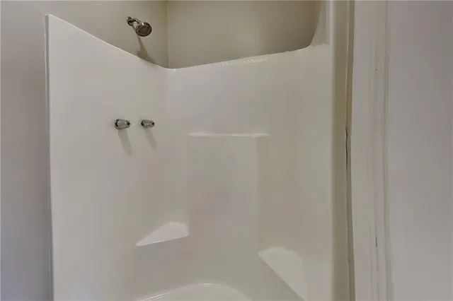 $2,375 | 220 Sabrina Court, Woodstock, GA 30188