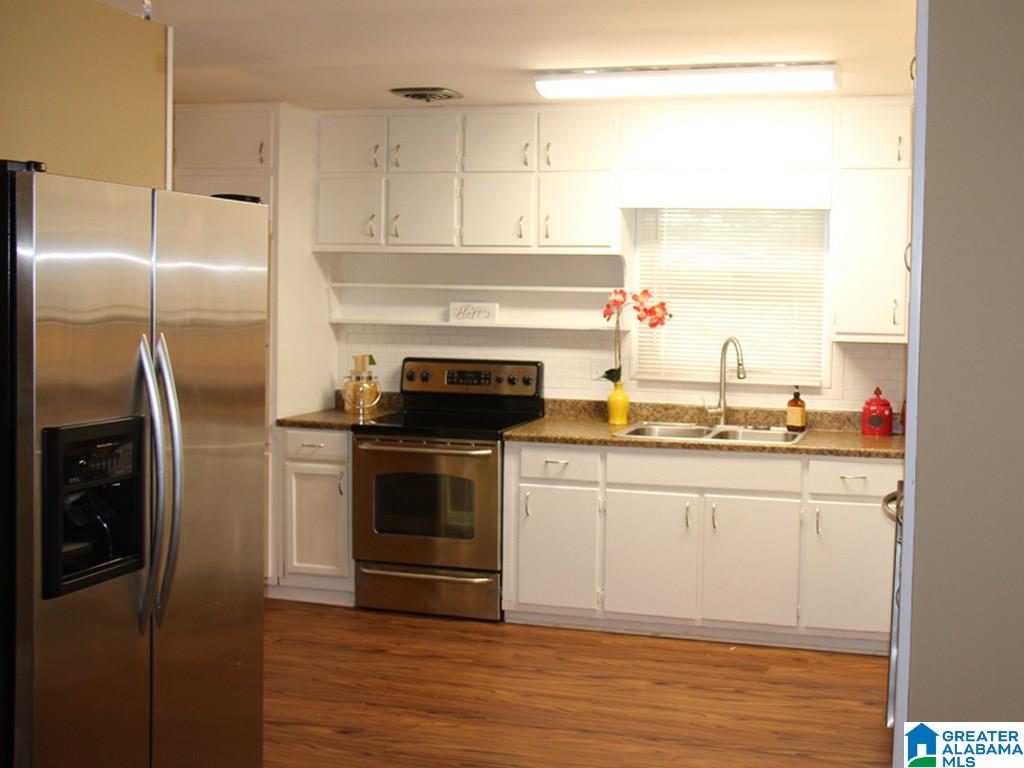 413 Camellia Road Birmingham, AL 35215 - Photo 15 of 47