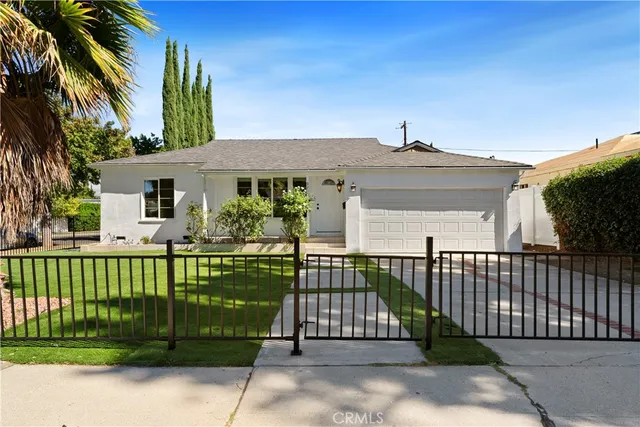 $4,995 | 6230 Zelzah Avenue, Encino, CA 91316