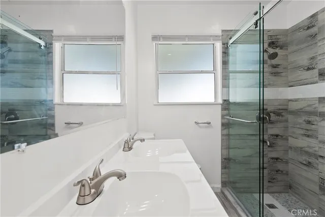 $4,995 | 6230 Zelzah Avenue, Encino, CA 91316