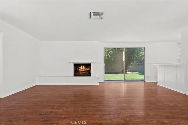 $4,995 | 6230 Zelzah Avenue, Encino, CA 91316