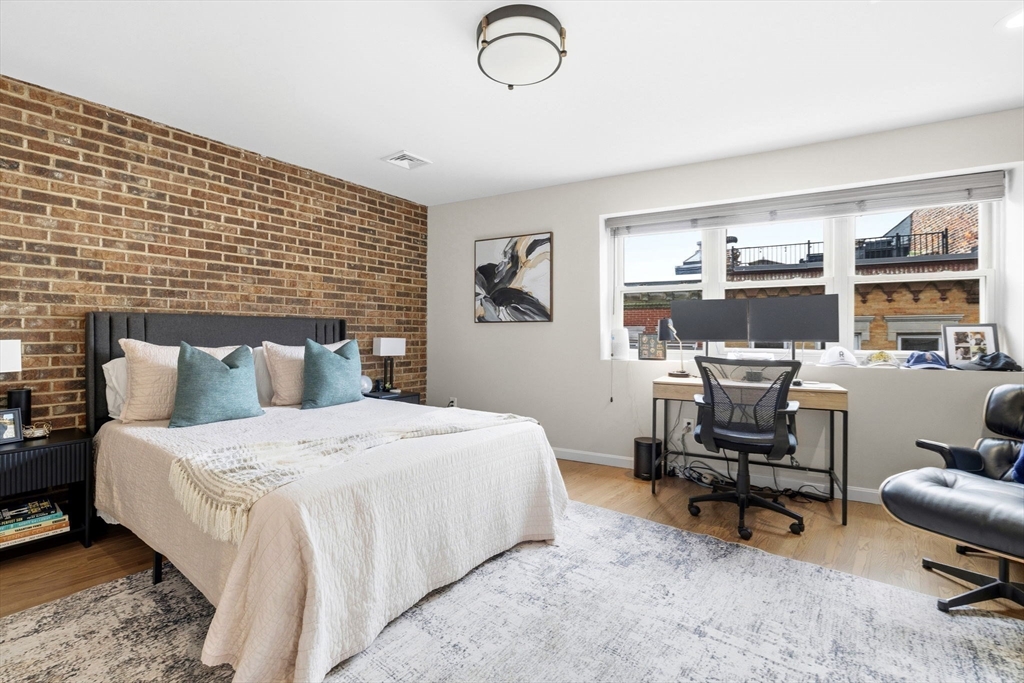 159 Salem Street, Unit 4 Boston, MA 02113 - Photo 14 of 26