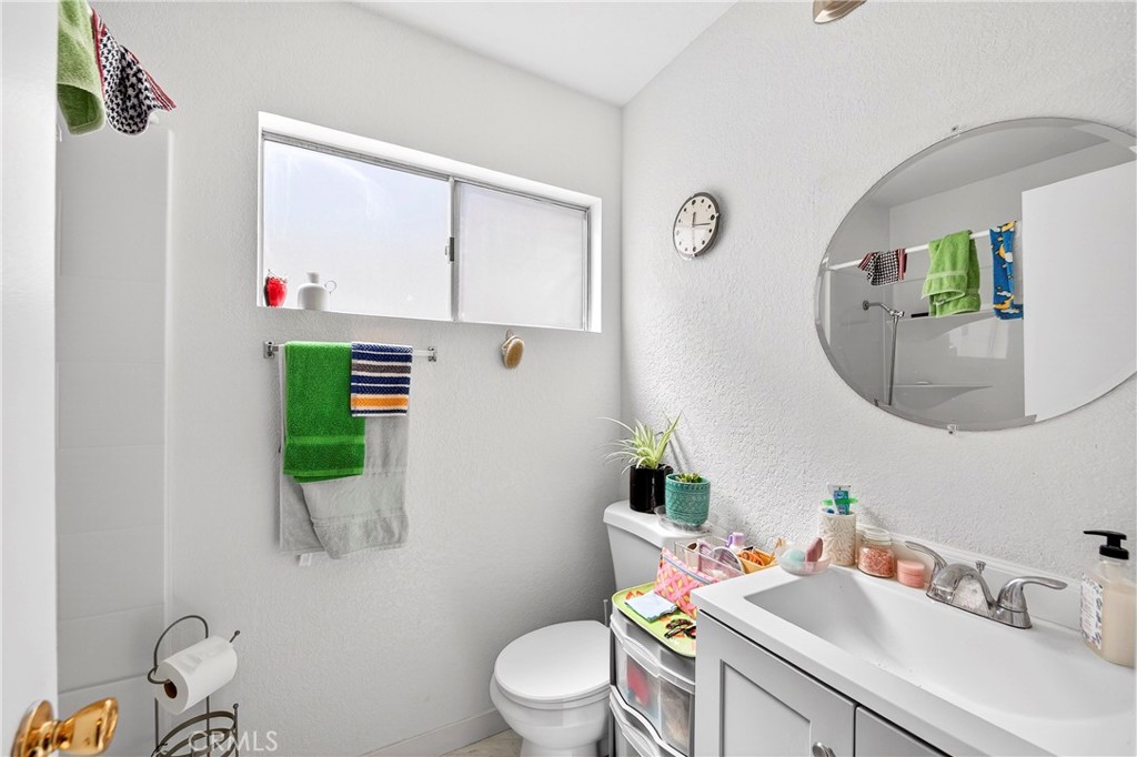 24208 Sylvan Glen Road, Unit E Diamond Bar, CA 91765 - Photo 18 of 26