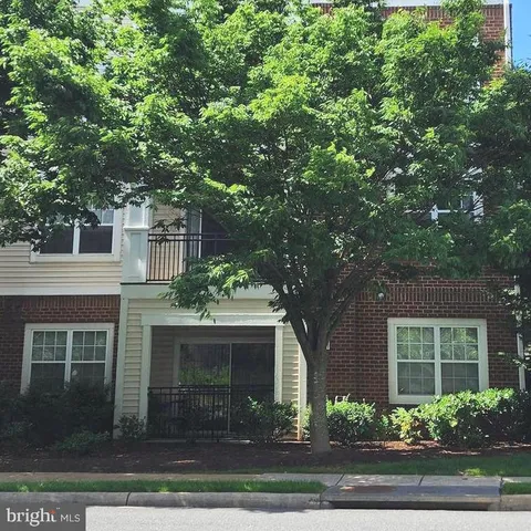 $415,000 | 12945 Centre Park Circle, Unit 110, Herndon, VA 20171