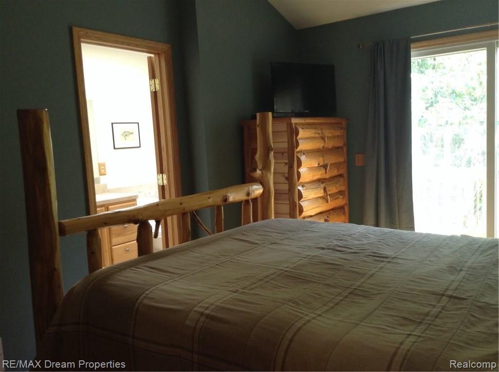 6490 Golf Club Road Howell, MI 48843 - Photo 22 of 66 image.jpg