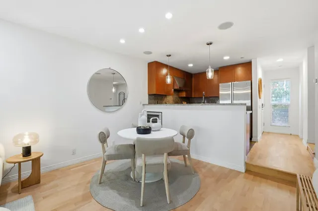 $899,000 | 1835 Palm View Place, Unit 105, Santa Clara, CA 95050