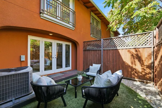 $899,000 | 1835 Palm View Place, Unit 105, Santa Clara, CA 95050