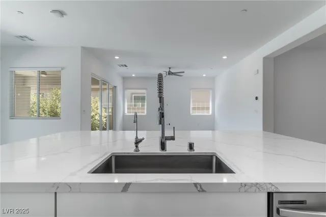 $3,700 | 87 Reflection Cove Drive, Henderson, NV 89011