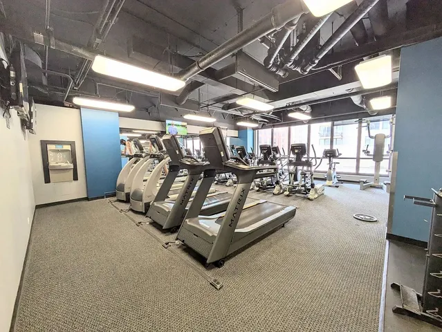 $2,519 | 10 East Ontario Street, Unit 4607, Chicago, IL 60611