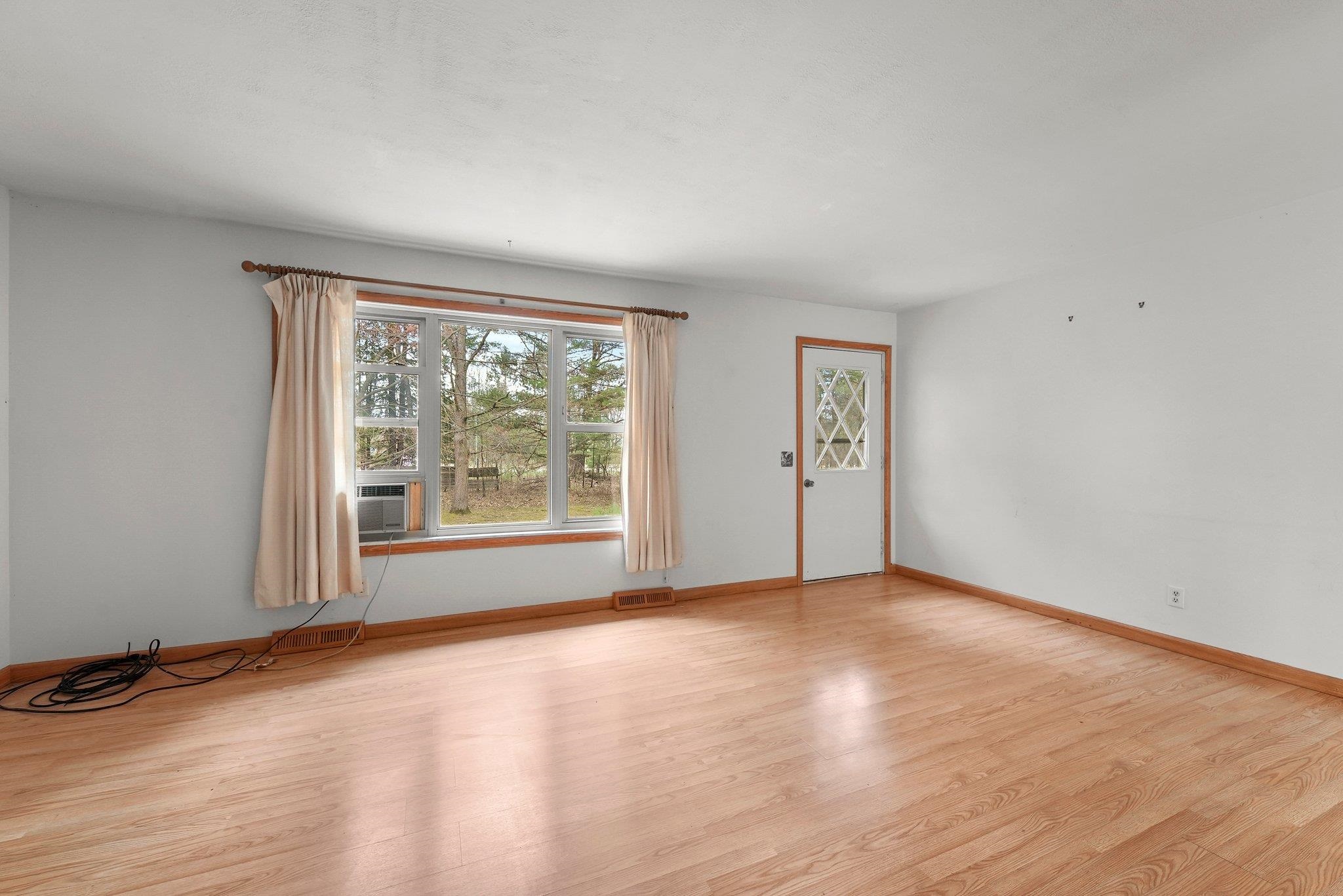 1351 North Betsie River Road Interlochen, MI 49643 - Photo 6 of 28 Gallery Image 6
