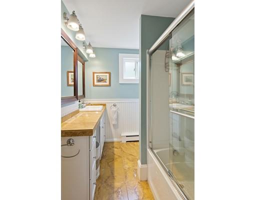 44 Elmwood Road Swampscott, MA 01907 - Photo 14 of 30 Gallery Image 14