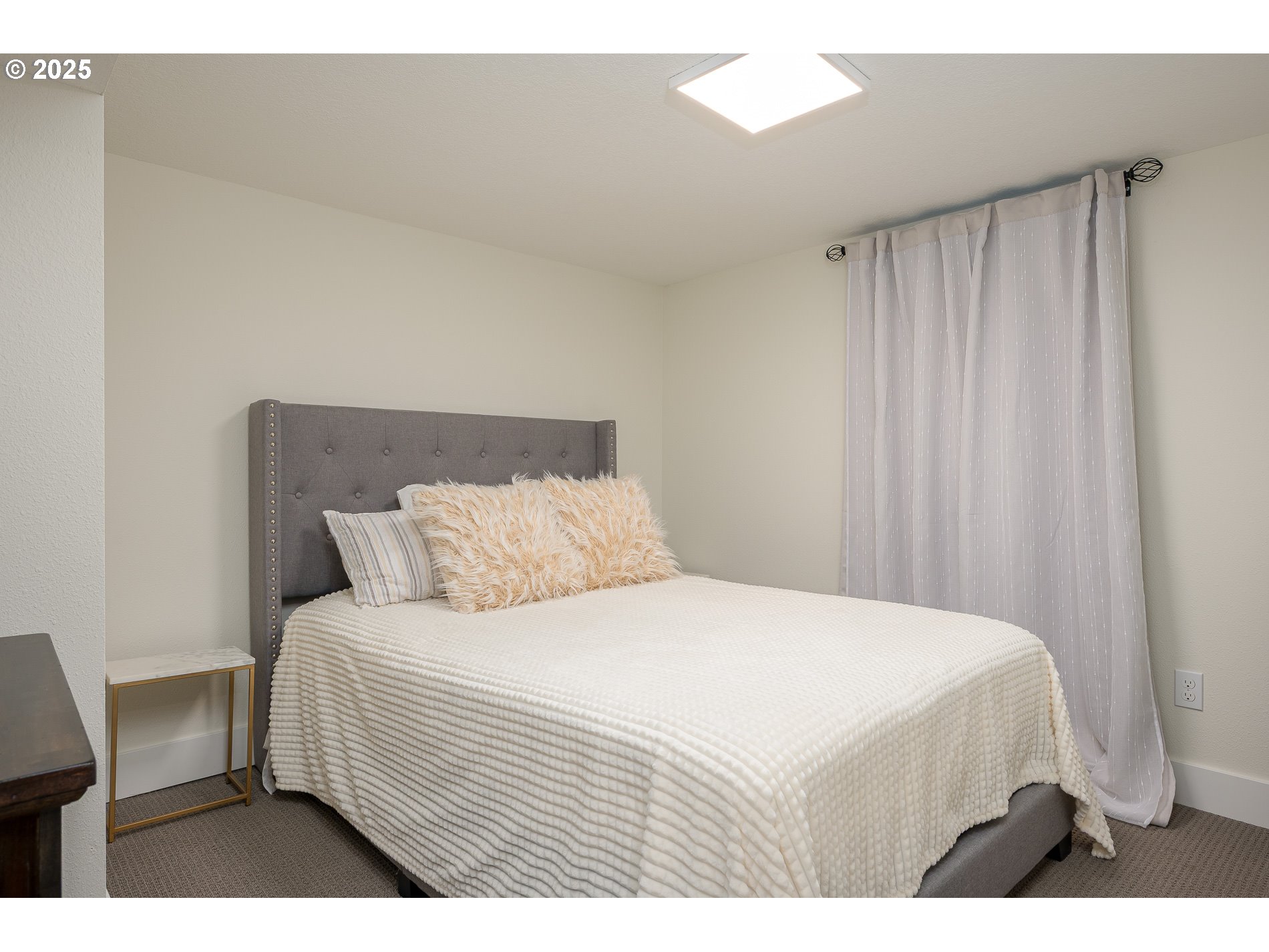 4824 Northeast 8th Avenue Portland, OR 97211 - Photo 26 of 39