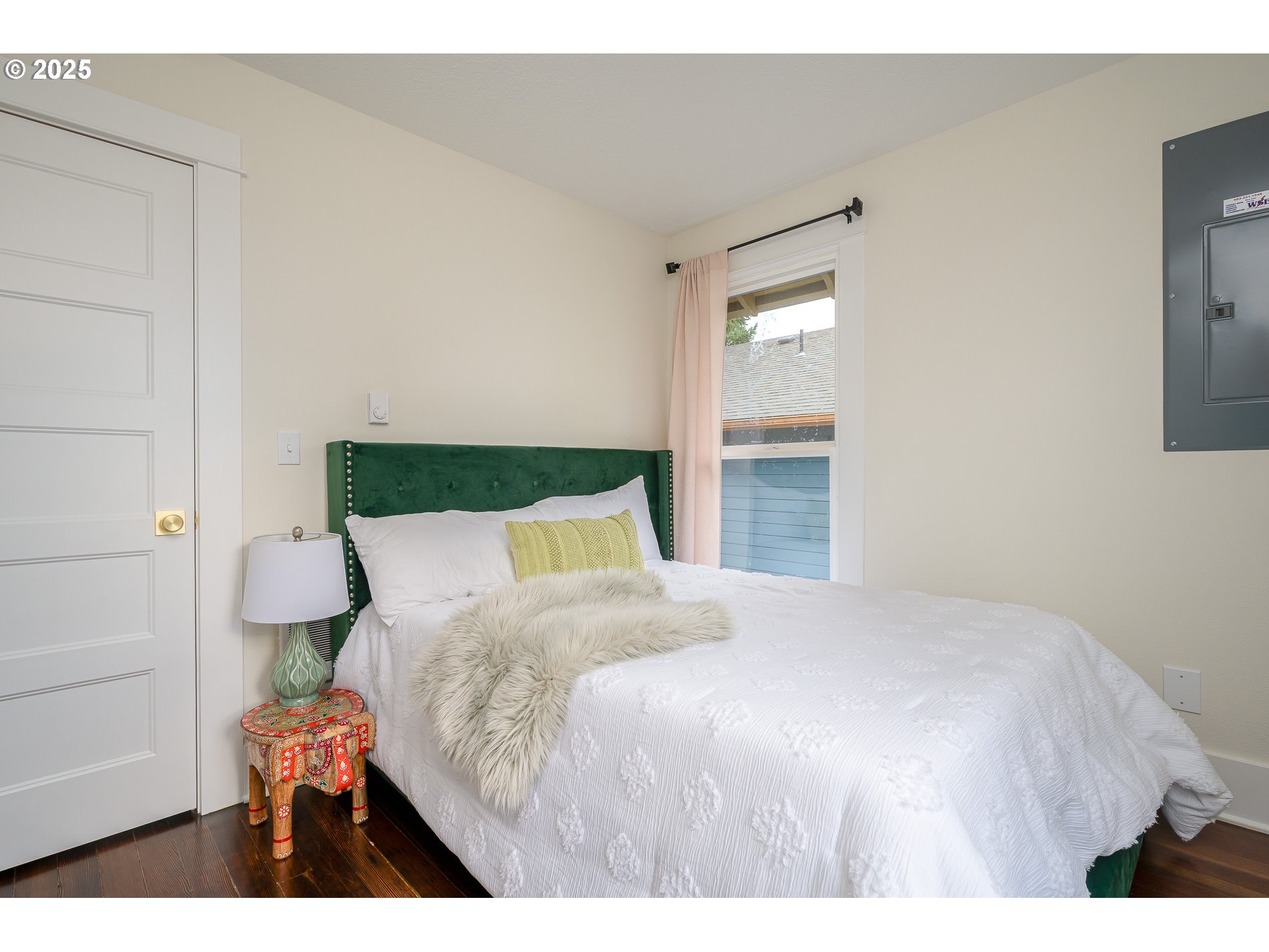 4824 Northeast 8th Avenue Portland, OR 97211 - Photo 31 of 39