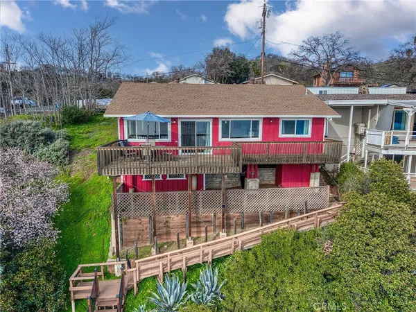 a view of front door