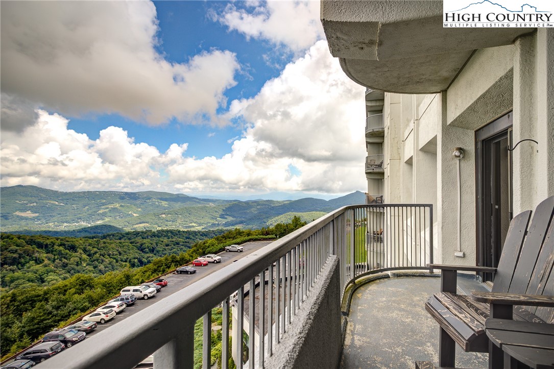303 Sugar Top Drive, Unit 2407 Sugar Mountain, NC 28604 - Photo 18 of 36 a view of balcony with furniture