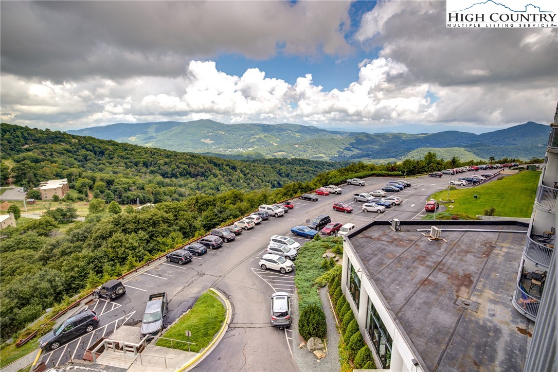 303 Sugar Top Drive, Unit 2407 Sugar Mountain, NC 28604 - Photo 19 of 36 a view of a city