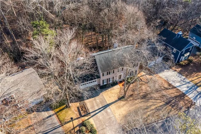 $610,000 | 705 Springview Court, Roswell, GA 30076