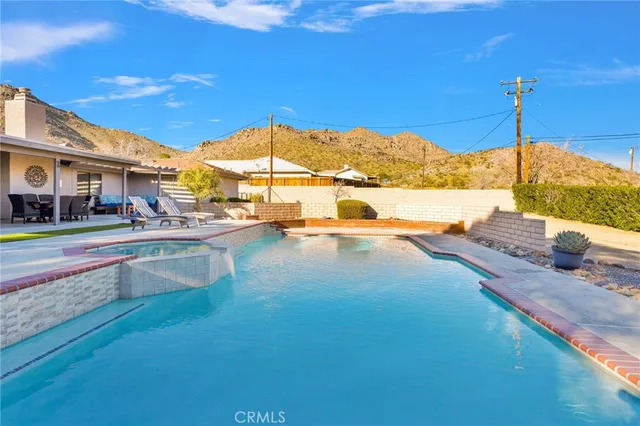 $550,000 | 15931 Kewanee Road, Apple Valley, CA 92307