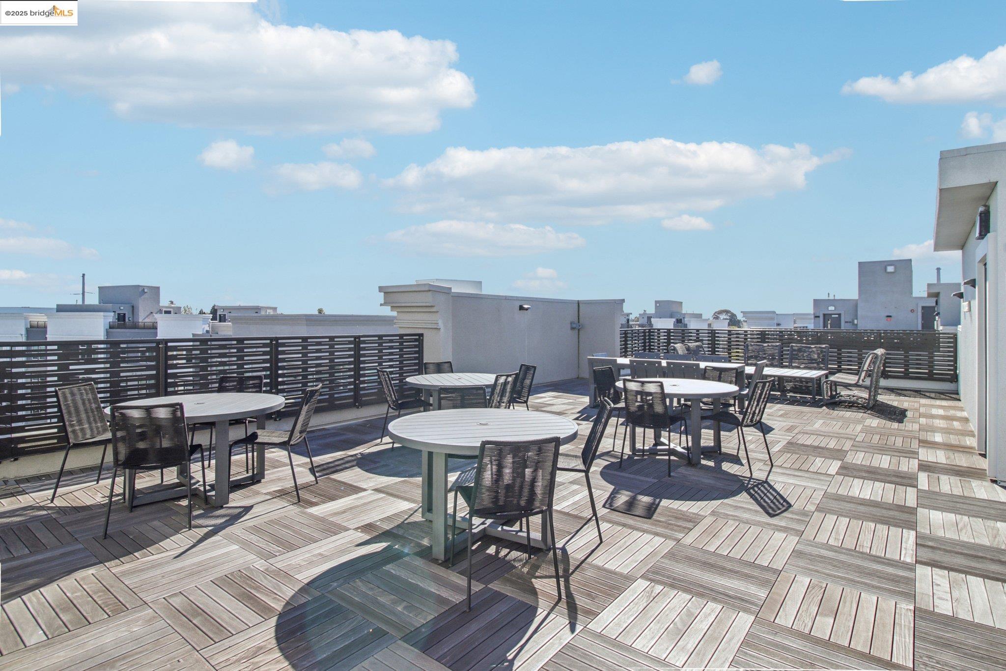 2878 5th Street Alameda, CA 94501 - Photo 35 of 56 a view of a terrace