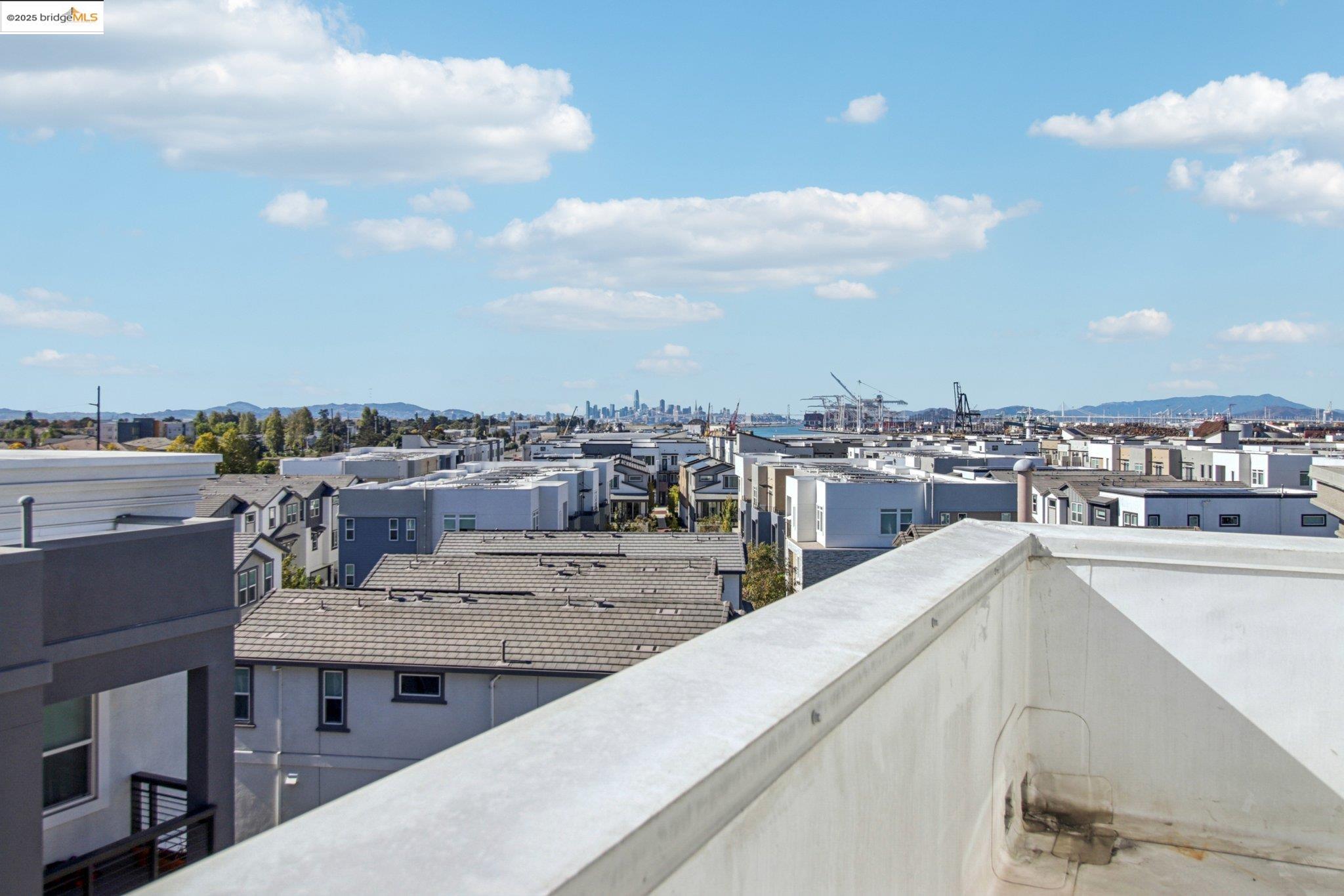 2878 5th Street Alameda, CA 94501 - Photo 37 of 56 a view of a terrace