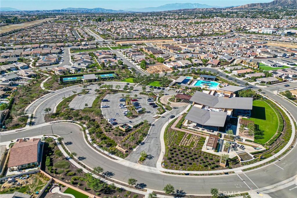 1656 Spring Run Lane Beaumont, CA 92223 - Photo 39 of 40 an aerial view of a swimming pool