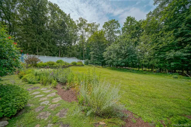 $1,049,999 | 12 Capri Drive, Spring Valley, NY 10977