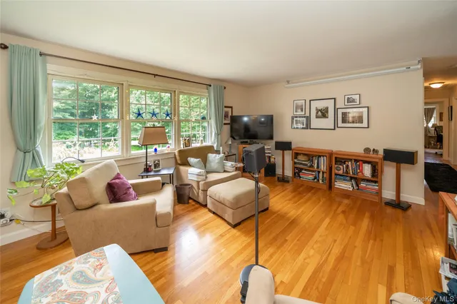 $1,049,999 | 12 Capri Drive, Spring Valley, NY 10977