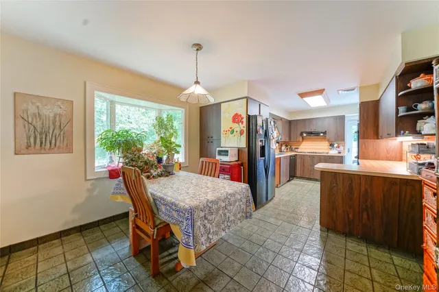 $1,049,999 | 12 Capri Drive, Spring Valley, NY 10977