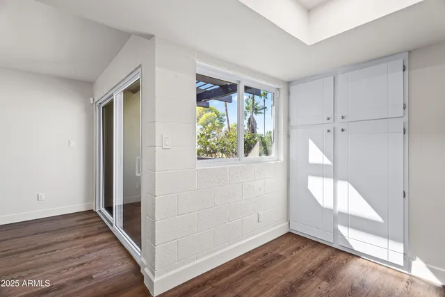 $400,000 | 4201 East Camelback Road, Unit 100, Phoenix, AZ 85018