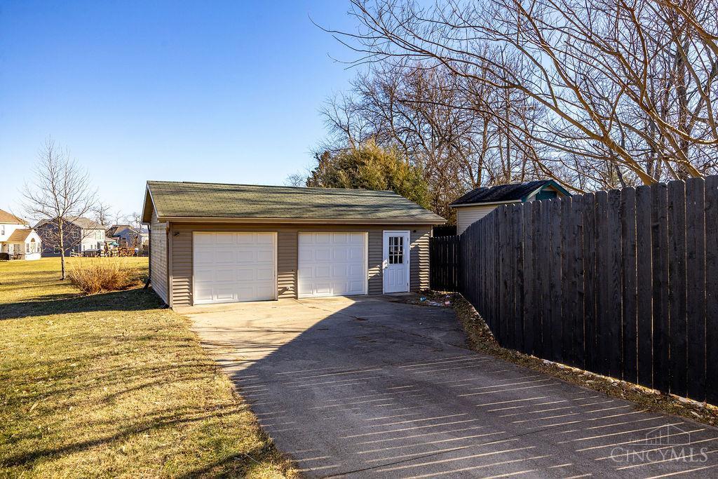 5372 Hester Road Oxford, OH 45056 - Photo 22 of 33