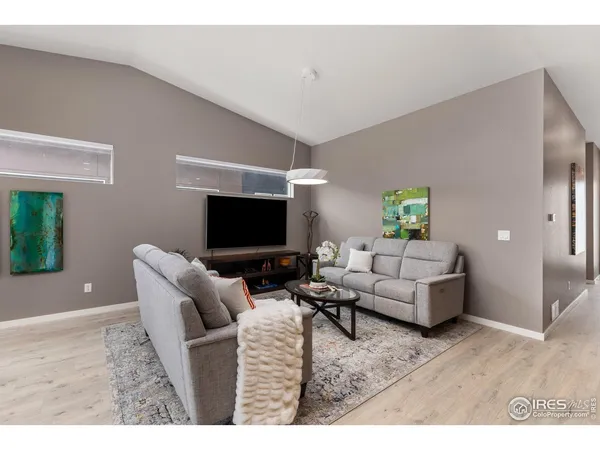 $819,900 | 750 Kubat Lane, Unit B, Longmont, CO 80503